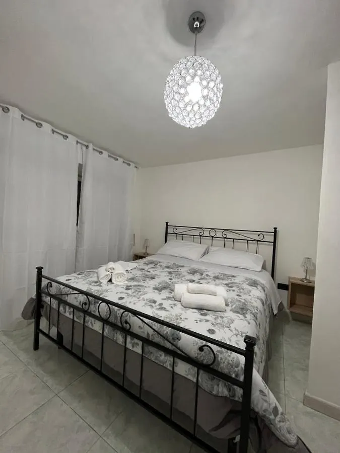 Apartmán Cortile Napoletano Salvator Rosa Neapol 0*,